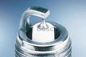 Свеча зажигания 0 242 240 619 Bosch
