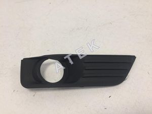 Решетка противотуманной фары правая FF2/C-MAX 42111185 Atek