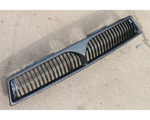 Решетка радиатора черная MITSUBISHI GALANT (99-01) (TYG) (Тайвань) (MB07096GA) MB07096GA Tyg