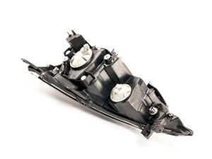 фара правая хром не ксенон grandis mb51001r Sailing