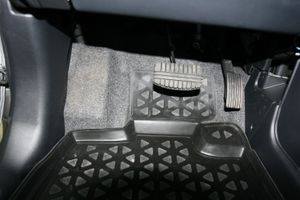 Коврики в салон полиуретан 4 шт. rsa3526210 Element