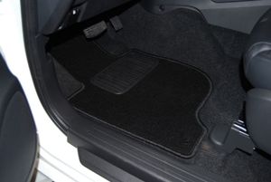 Коврики салонные, комплект klever03353222110kh Klever