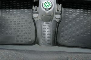 Комплект резиновых автомобильных ковриков в салон HYUNDAI Accent 2000-2005, 4 шт. (полиуретан) nlc2006210k Element Autofamily