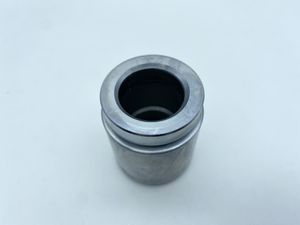 Поршень тормозного суппорта D42 H49 BMW X3/VOLVO: S60-80/V70 R mag0323rk MagTechnic
