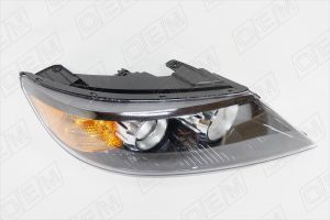 Фара правая Kia Sorento 2 XM 2009-2012, галоген, с корректором oem0057fr O.E.M.