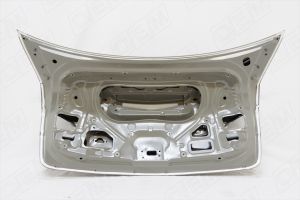 Крышка багажника Mazda 3 2 BL 2009-2013 OEM0067BAG O.E.M.