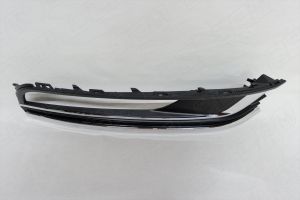 Решетка в бампер правая OEM1357R O.E.M.