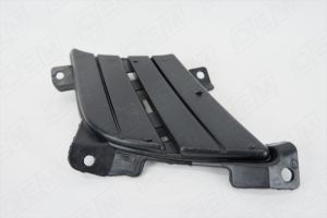Заглушка противотуманной фары правая mazda gh oem1429r O.E.M.