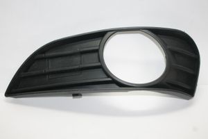 Решетка переднего бампера левая GL MK CROSS 101800611301 Geely