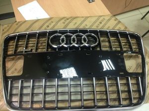 Решетка радиатора 4l0853651ht94 Vag