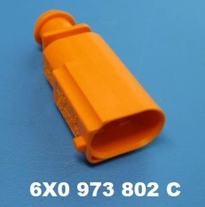 СОЕДИНИТЕЛЬ 6X0973802C Vag