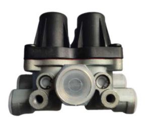 Клапан защитный 4-х контурный Volvo FL7 rt06022 Ront Brake