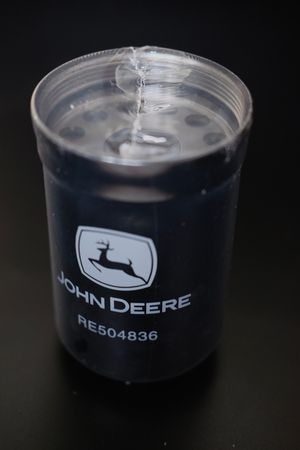 Фильтр масляный ОРИГИНАЛ RE504836 John Deere