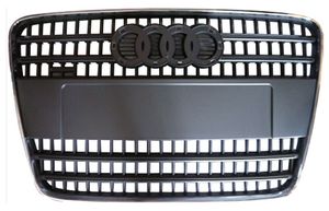 Решетка радиатора AUDI Q7 05-09 stau300930 Sat