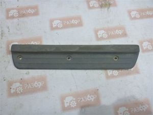 Б/у  MR227560 накладка на порог Mitsubishi Montero Sport 2000 K90 6G72  Задн. Прав. внутренняя BU3A70501 Б/У запчасти