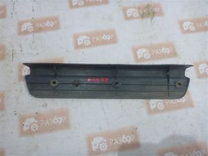 Б/у  MR227560 накладка на порог Mitsubishi Montero Sport 2000 K90 6G72  Задн. Прав. внутренняя BU3A70501 Б/У запчасти