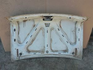 Б/у  3110560401020 крышка багажника ГАЗ 3110 1998 седан 402 bu3a64595 Б/У запчасти