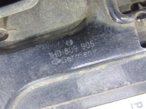 Б/у  1H0809905 лючок бензобака Volkswagen Vento 1993 1H2, седан ABS BU3A97521 Б/У запчасти