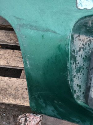 Б/у  64401-05060 крышка багажника Toyota Avensis 1999 AT220L, седан 4AFE    У нас есть видеообзор то bu3a151824 Б/У запчасти