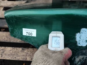 Б/у  64401-05060 крышка багажника Toyota Avensis 1999 AT220L, седан 4AFE    У нас есть видеообзор то bu3a151824 Б/У запчасти