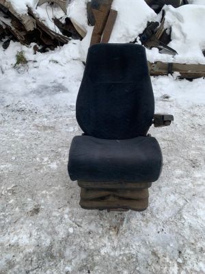 Б/у  1274102 сиденье DAF 95 ATI       сиденье пассажирское bu3a154454 Б/У запчасти