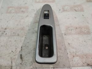 Б/у  a113748130 кнопка стеклоподъемника Chery Amulet A15 2007 A15, лифтбек SQR480EJ    У нас есть ви bu3a180299 Б/У запчасти