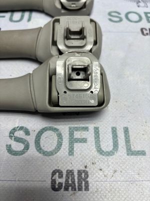Б/у  7461053030 Ручка внутренняя потолочная Lexus IS 250       Оригинальная ручка салона в потолок п by2l4340 Б/У запчасти