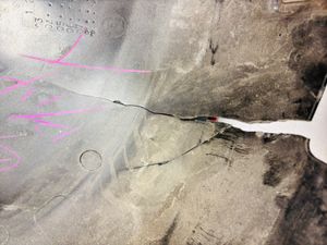 Б/у  6477142070 Колпак запасного колеса Toyota RAV4 2004 ACA20 1AZFE  Задн.  дефект by9h41322 Б/У запчасти