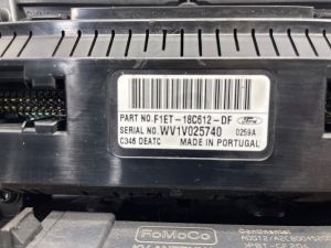 Б/у  2013278 Блок управления климатической установкой Ford Focus 3   1,6    ПОСЛЕ 2014 ГОДА by9l22787 Б/У запчасти