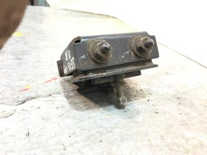 Б/у  90250348 подушка двигателя Заз SENS 2010 1 седан МЕМЗ-307  Перед. Прав. bu8a16151 Б/У запчасти