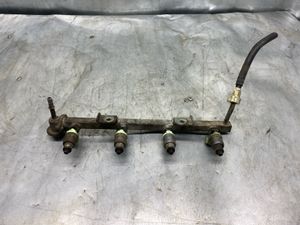 Б/у  96493992 Рампа топливная Daewoo Nexia 2012 N150 F16D3 bu8a20488 Б/У запчасти