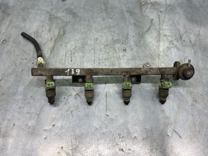 Б/у  96493992 Рампа топливная Daewoo Nexia 2012 N150 F16D3 bu8a20488 Б/У запчасти