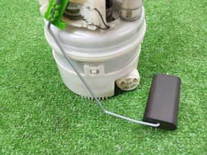 Б/у  172022047R Бензонасос Renault Sandero 2019 2 K7MA812    Топливный насос (Бензонасос) by4k17661 Б/У запчасти