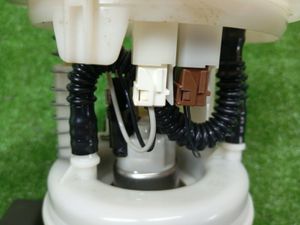 Б/у  172022047R Бензонасос Renault Sandero 2019 2 K7MA812    Топливный насос (Бензонасос) by4k17661 Б/У запчасти