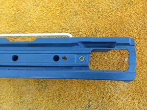 Б/у  7P0863599 Кронштейн пола багажника Porsche Cayenne GTS 2014 2 M4802G    Кронштейн пола багажник by4k29273 Б/У запчасти