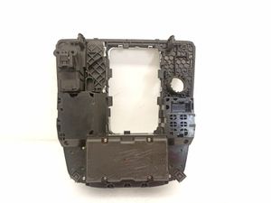 БУ 4G2919610C Консоль центральная Audi A6 2013 C7      царапины, на праворульный авто!\n\nУ нас есть by9c35477 Б/У запчасти