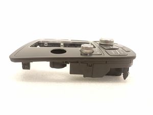 БУ 4G2919610C Консоль центральная Audi A6 2013 C7      царапины, на праворульный авто!\n\nУ нас есть by9c35477 Б/У запчасти