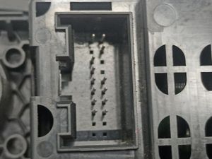 БУ 4G2919610C Консоль центральная Audi A6 2013 C7      царапины, на праворульный авто!\n\nУ нас есть by9c35477 Б/У запчасти