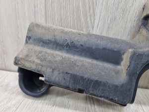 Б/у  5816812010 Защита днища кузова Toyota Corolla  E150    Лев. Защита днища кузова левая Toyota Co by6j29337 Б/У запчасти