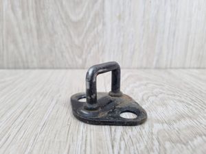 Б/у  813501H000 Ответная часть замка багажника Kia Ceed  JD     Ответная часть замка багажника Kia C by6j32057 Б/У запчасти