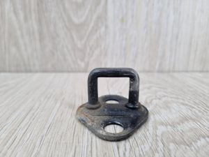 Б/у  813501H000 Ответная часть замка багажника Kia Ceed  JD     Ответная часть замка багажника Kia C by6j32057 Б/У запчасти