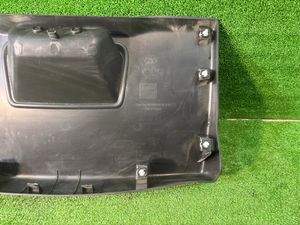 Б/у  909002195R Обшивка крышки багажника LADA XRay 2018 Хетчбек 21129    Состояние: есть Царапины, о by7k23495 Б/У запчасти