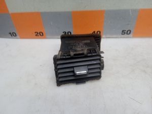 Б/у  687609W100 Дефлектор воздушный Nissan Teana 2007 J31 3.5, VQ35DE   Прав. Ниссан Теана J31 by7c282504 Б/У запчасти