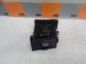 Б/у  687609W100 Дефлектор воздушный Nissan Teana 2007 J31 3.5, VQ35DE   Прав. Ниссан Теана J31 by7c282504 Б/У запчасти