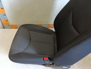Б/у  740020936ACCH Сиденье переднее правое SsangYong Kyron 2013 DJ 2.3, G23D    о обогревом by7c396933 Б/У запчасти