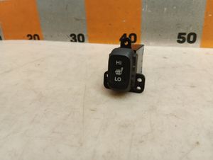 Б/у  35650SMGE01ZA Кнопка обогрева сиденья Honda Civic 2008 8, FK1, FK2 1,8   Лев. Синий разъем 5D by7c402208 Б/У запчасти