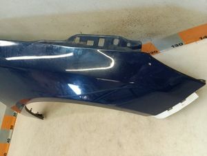 Б/у  2171302 Крыло переднее правое Ford Focus  3     Не оригинал by7c413005 Б/У запчасти