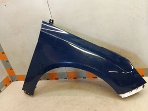 Б/у  2171302 Крыло переднее правое Ford Focus  3     Не оригинал by7c413005 Б/У запчасти