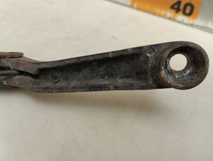 Б/у  9831025040 Поводок стеклоочистителя передний Hyundai Accent 2000 2 1,5   Лев. Поводок дворника by7c416027 Б/У запчасти