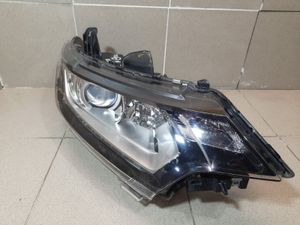 Б/У 8301C854 Фара правая Mitsubishi Outlander  GF      ЦАРАПИНА НА СТЕКЛЕ ПОСЛЕ 03/2015 ГОДА НЕ КСЕН bu4a54328 Б/У запчасти